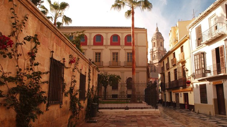 Free things to do in Malaga: museums and monuments