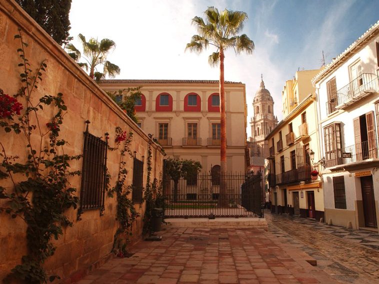 Free things to do in Malaga: museums and monuments